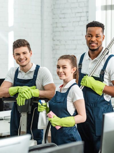 The trend towards cleaning has created job opportunities in the cleaning industry in London.